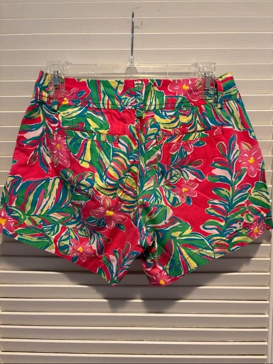Lilly Pulitzer Size 4 Bright Pink Tropical Print Bermuda Shorts - Picture 5 of 6